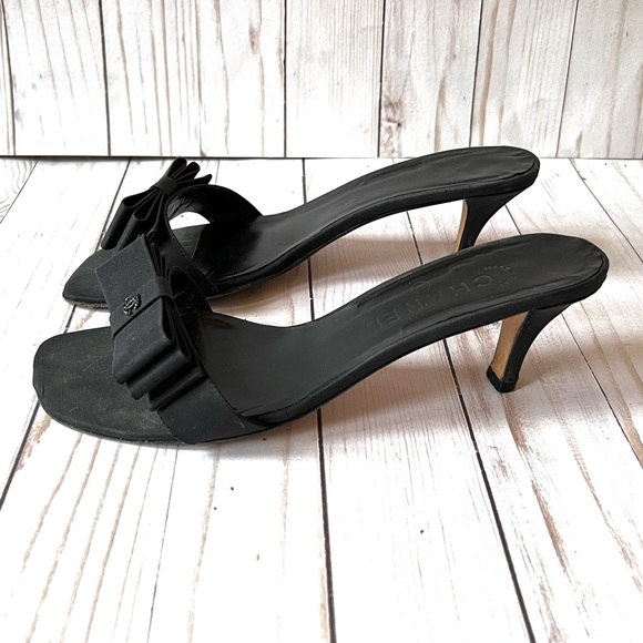Authentic Chanel Black Slide Sandals - Picture 2 of 9